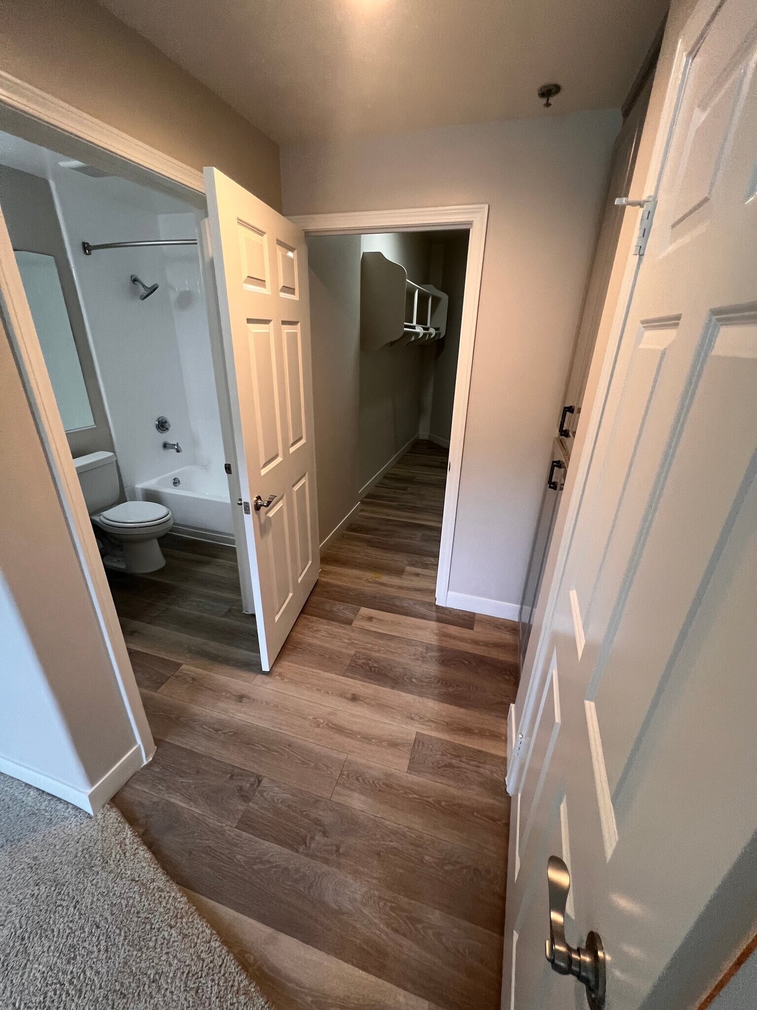 Building Photo - 4623 Willis Ave