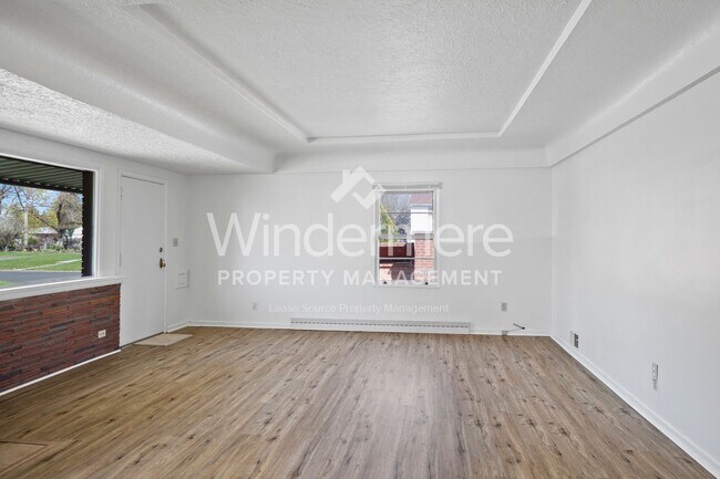 Building Photo - Coming Soon 05/01/2026 !!!! Charming home near Audubon Park