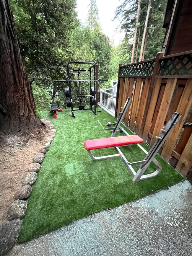 Building Photo - OPEN HOUSE: 1-2 PM Saturday, 11/8  Redwood...