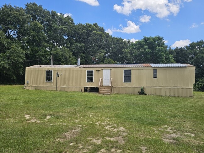 Primary Photo - 539 Tindal Rd