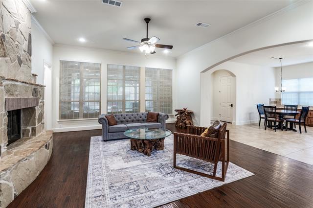 Building Photo - 13659 Thornton Dr