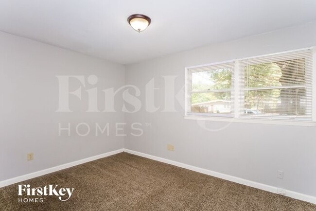 Building Photo - 5183 Warfield Dr