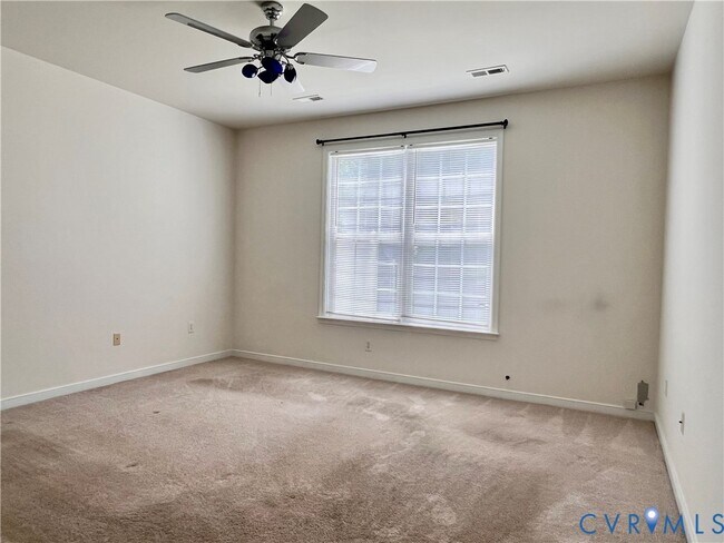 Building Photo - 1723 Stonemill Lake Terrace