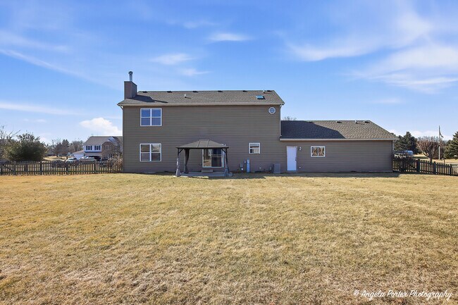 Building Photo - 9312 Nicholas Ln