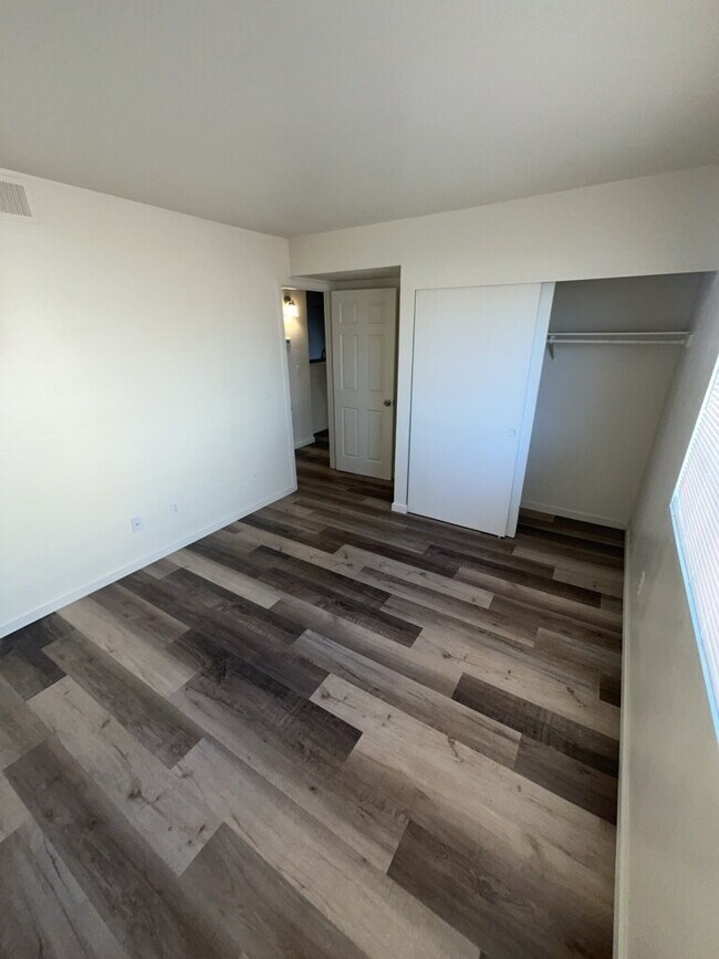 Building Photo - 2-Bedroom Multiplex with Cozy Fireplace on...