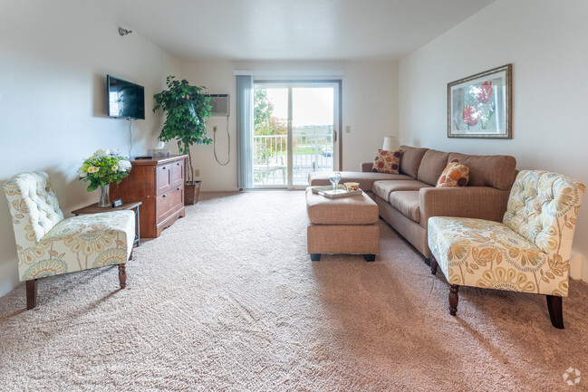 Interior Photo - Custer Estates Apartments