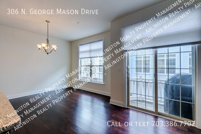 Building Photo - 306 N George Mason Dr