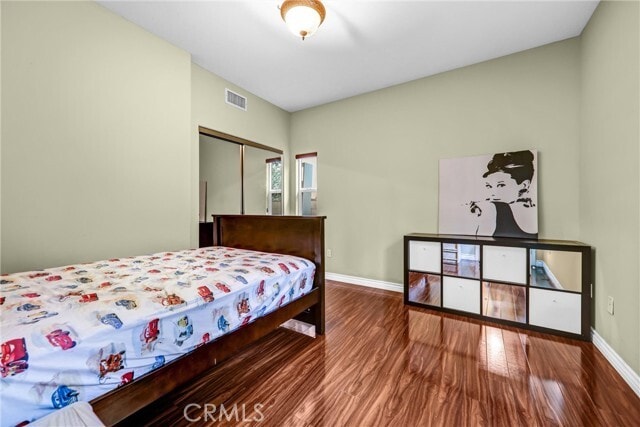 Building Photo - 5517 Welland Ave