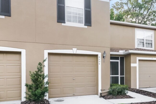 Building Photo - 4404 Silver Falls Dr