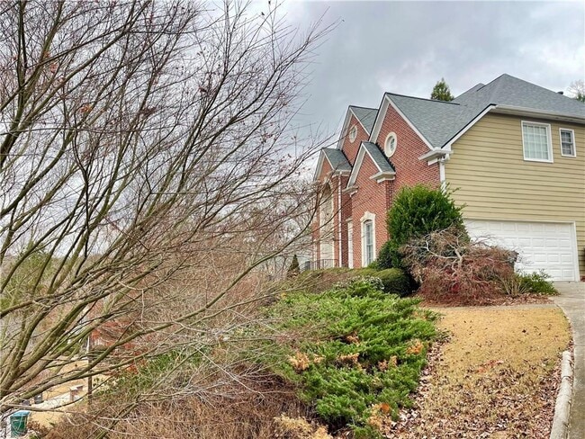 Building Photo - 555 Vinings Springs Dr SE