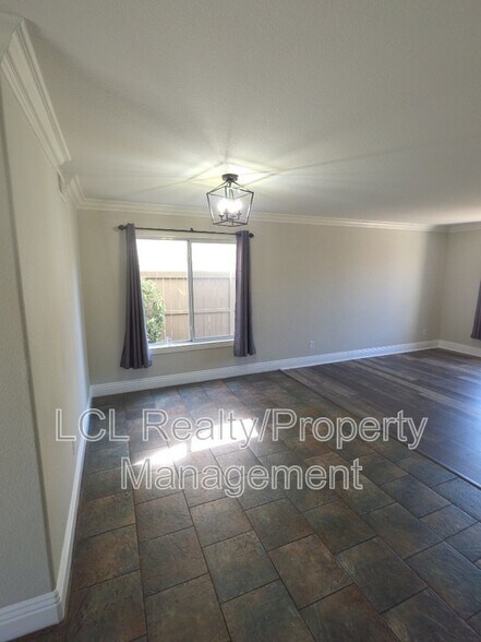 Building Photo - 23114 Teil Glen Rd