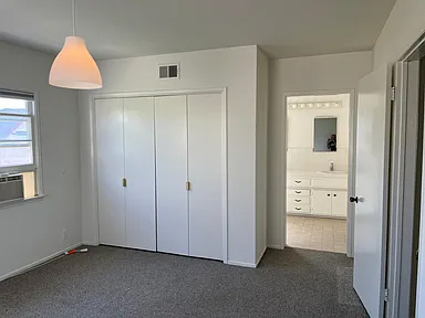 Upstairs Bedroom Closet - 472 32nd St