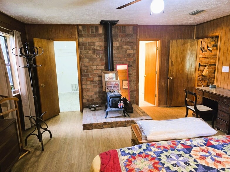 master bed room bed view - 2281 FM 2029
