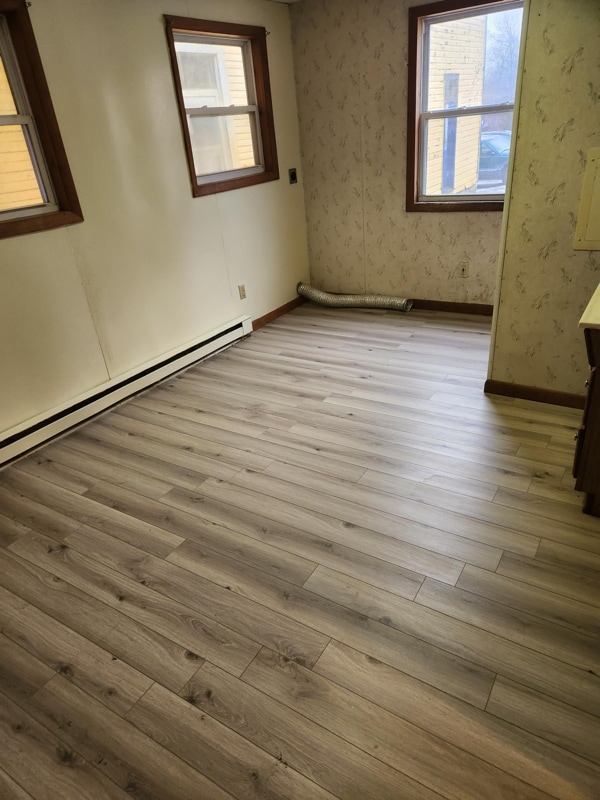 Building Photo - 102 S High St