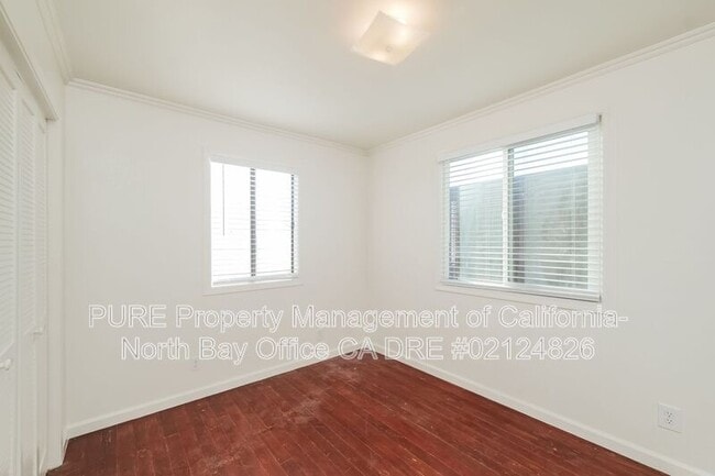 Building Photo - 1426 Olive St