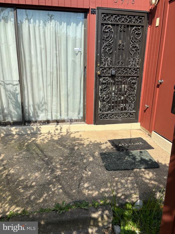 Building Photo - 3978 Woodhue Pl