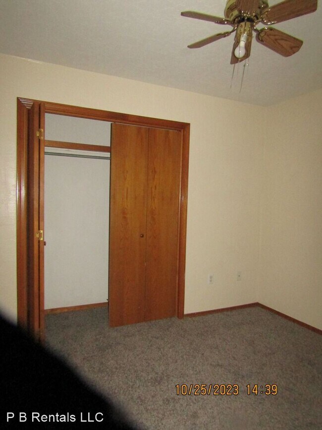 Building Photo - 2 br, 1 bath House - 401 NW 6th Street, Apt B