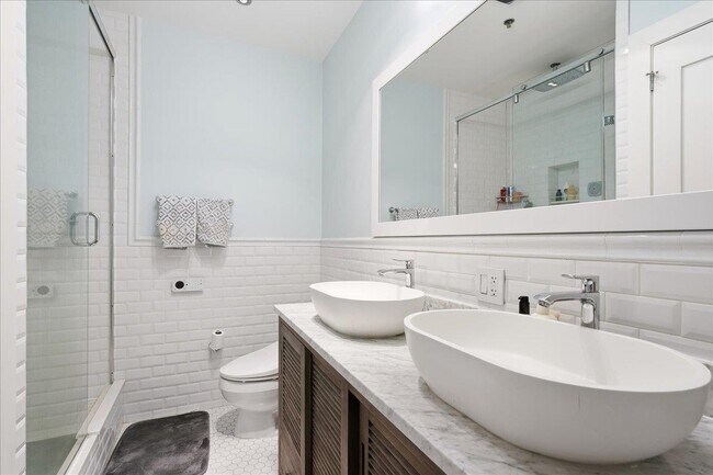 Building Photo - 1500 Hudson St