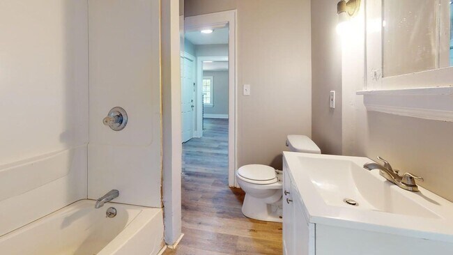 Building Photo - 294 Madison Ave