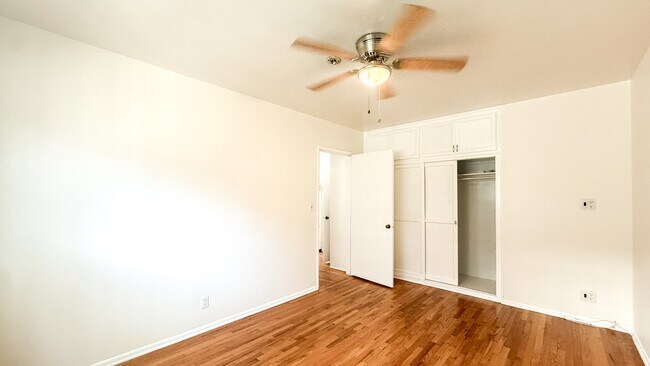 Building Photo - 4107 Don Tomaso Dr