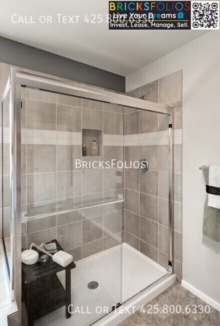 Building Photo - 18722 106th Ave Ct E