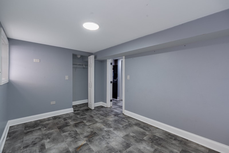 Building Photo - 4426 N Bernard St