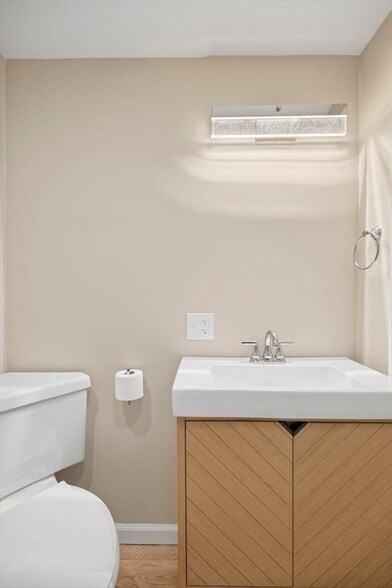 Building Photo - 202 North St