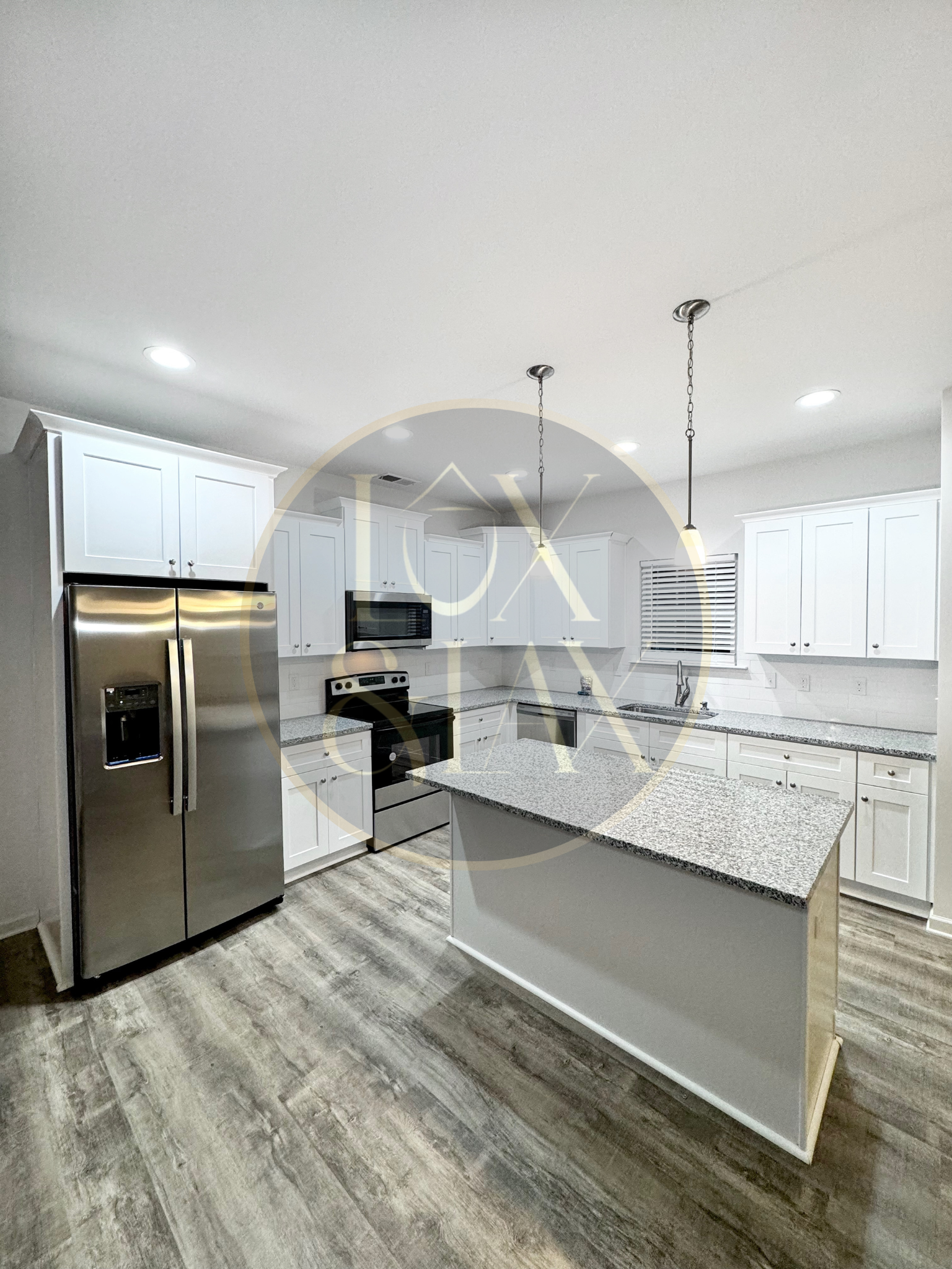 Kitchen - 1604 Lasalle St