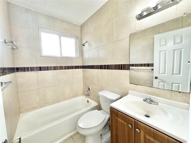 Building Photo - 1171 NW 58th Terrace