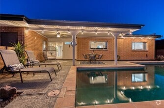 Building Photo - Fully furnished Tempe home with gorgeous b...