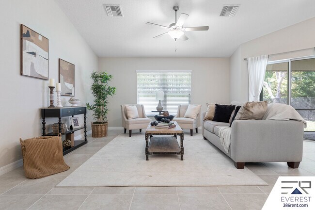 Building Photo - 10 Wildwood Pl