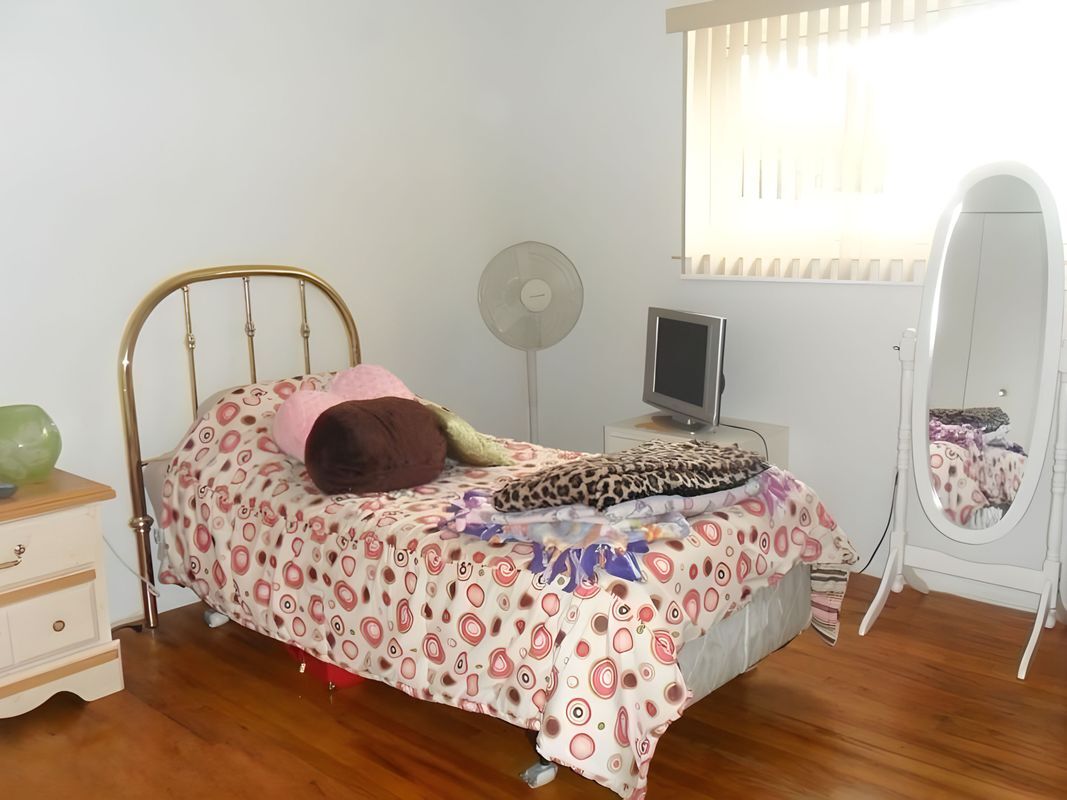 Building Photo - 10352 Gulley Ave