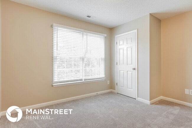 Building Photo - 212 Sarazen Dr