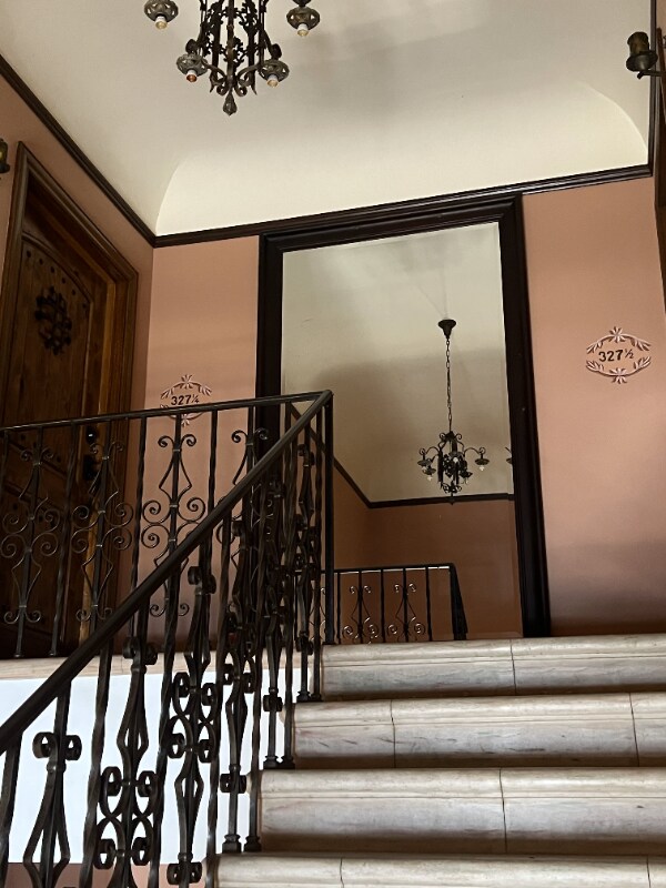 Building Photo - 325-327 S Detroit St