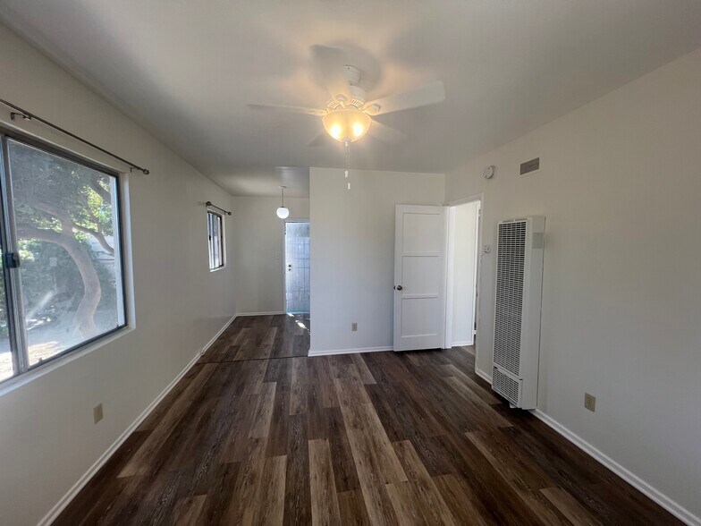 Building Photo - 10743 Califa St