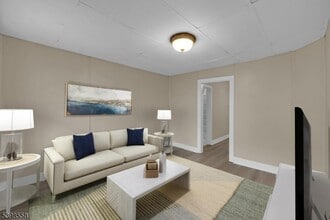 Building Photo - 116 Mercer St