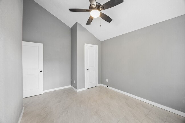 Building Photo - 11554 Gullwood Dr