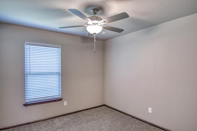 Building Photo - 11201 NW 135th St