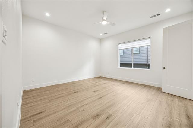 Building Photo - 2206 Arroyo Ave