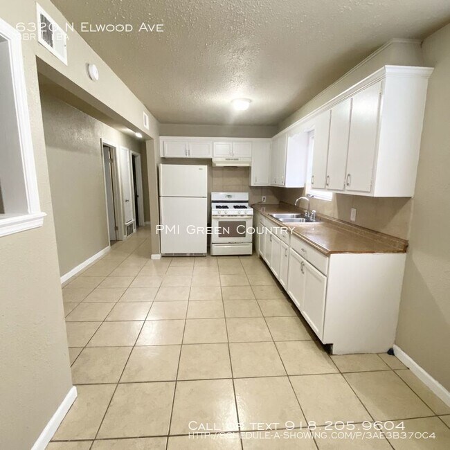 Building Photo - Section 8 Welcome!