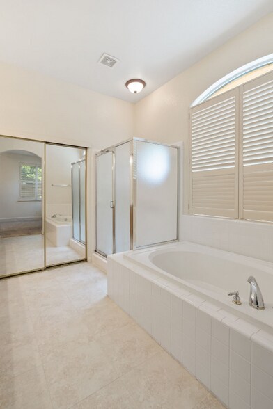 Building Photo - 2347 Amber Falls Dr