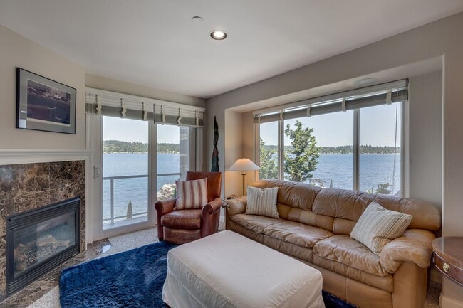 Building Photo - 5bd/3.75ba Sammamish Home