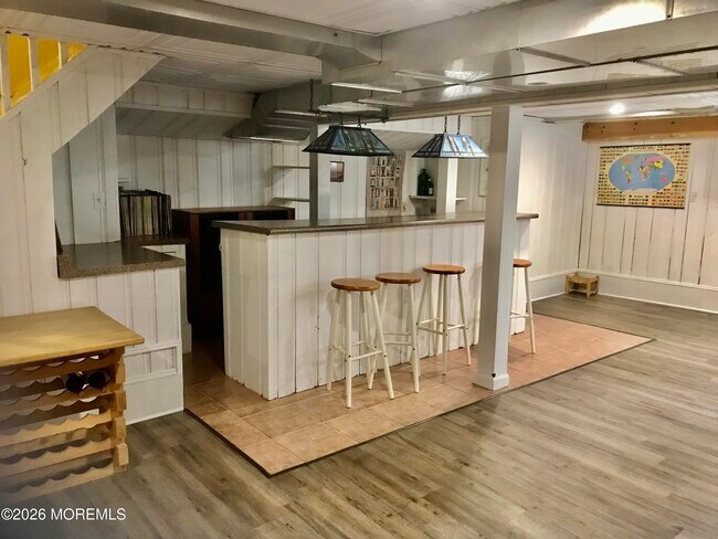 Building Photo - 145 Kemp Ave