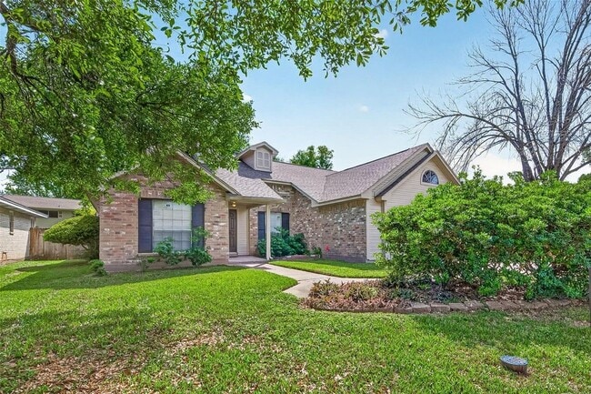 Building Photo - 3110 Flintwood Dr