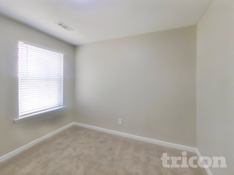 Building Photo - 7520 Spicer Ct