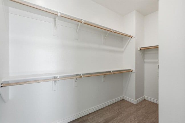 Building Photo - 5100 E Rancho Paloma Dr