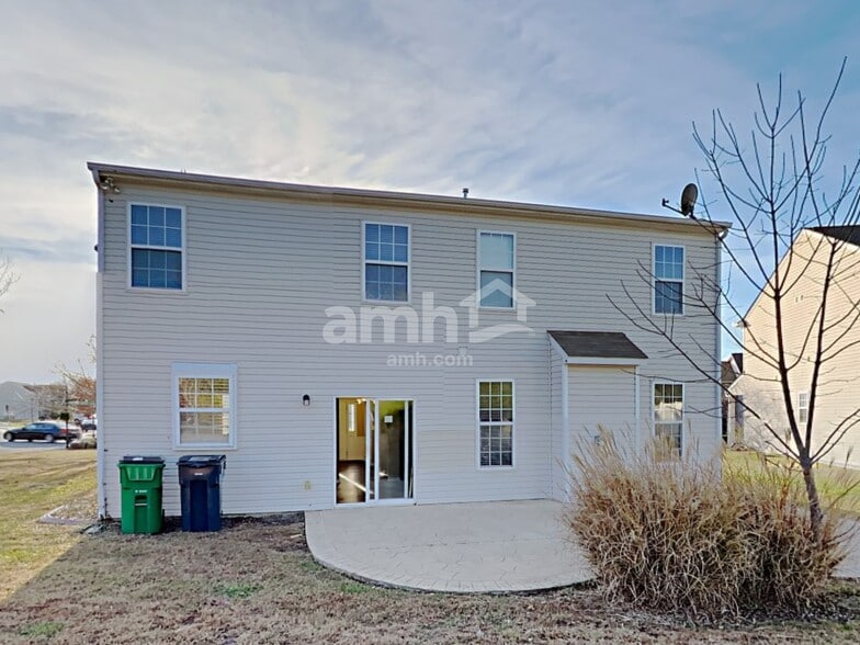 Building Photo - 13504 Armour Ridge Dr