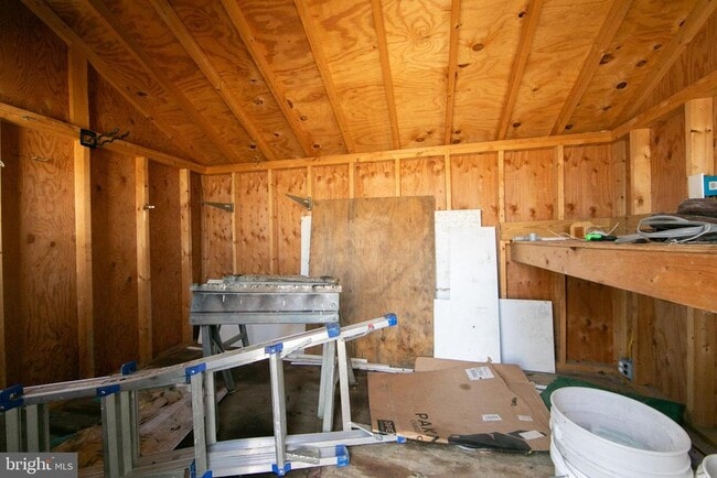 Building Photo - 312 Crystal Dr