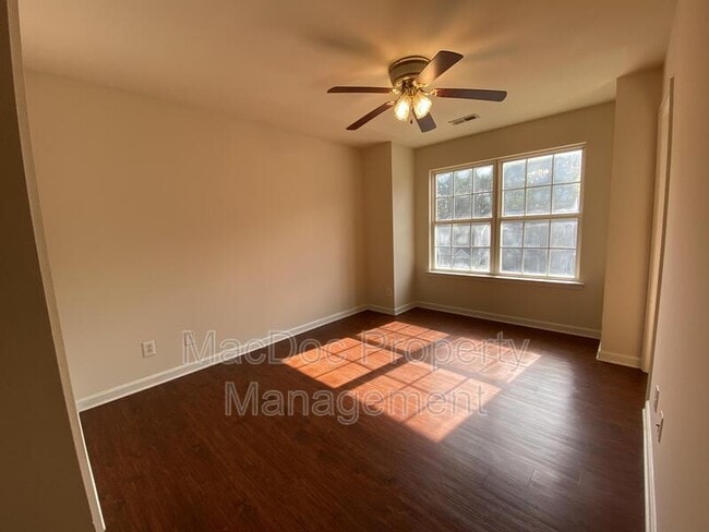Building Photo - 4345 Normandy Ct