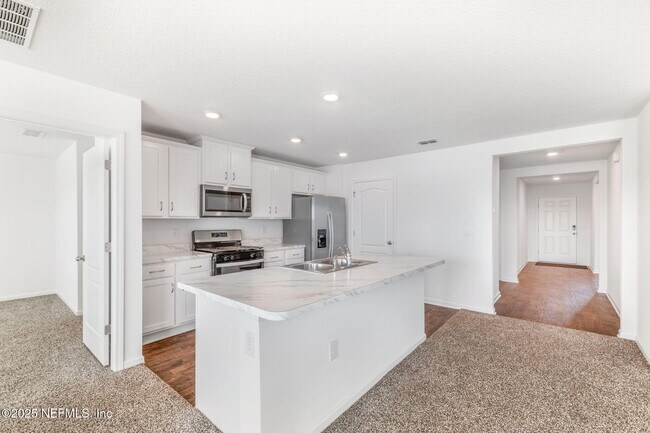 Building Photo - 47 Tordera Ln